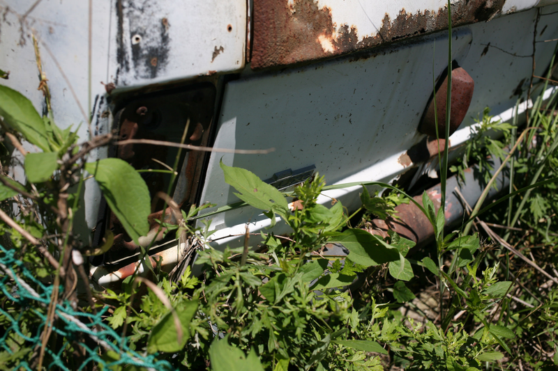 Illustration for article titled Abandoned and neglected vehicles in Japan